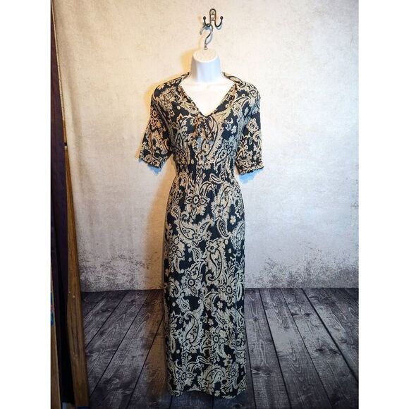 Seven Islands maxi dress size small - Picture 1 of 4
